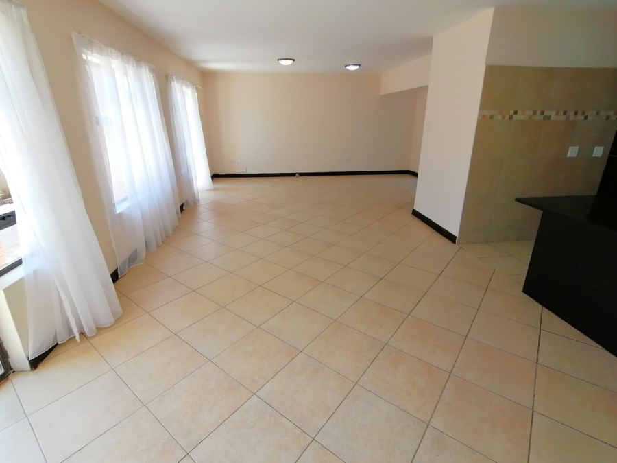 3 Bedroom Property for Sale in Woodland Hills Wildlife Estate Free State